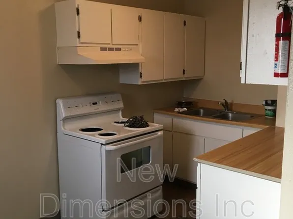 160 Linden St APT 4, Reno, NV 89502