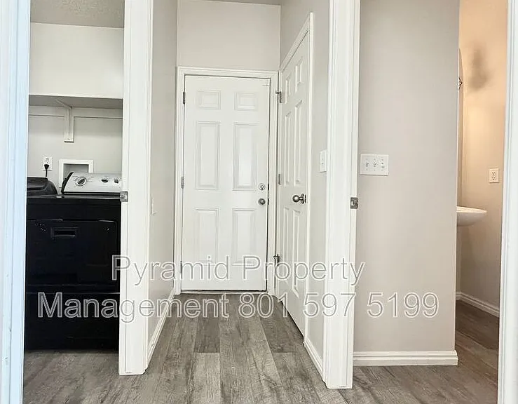 6353 W Passenger Ln — Photo 6