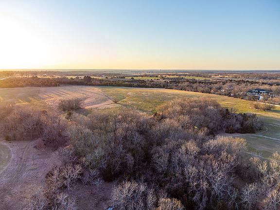 2nd image of 20AC Somerset Rd