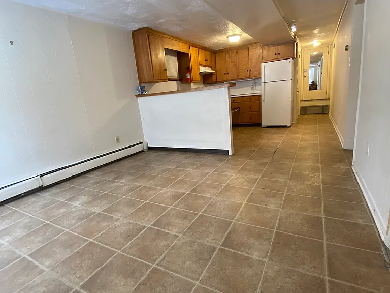713 State St #BASEMENT — Photo 17