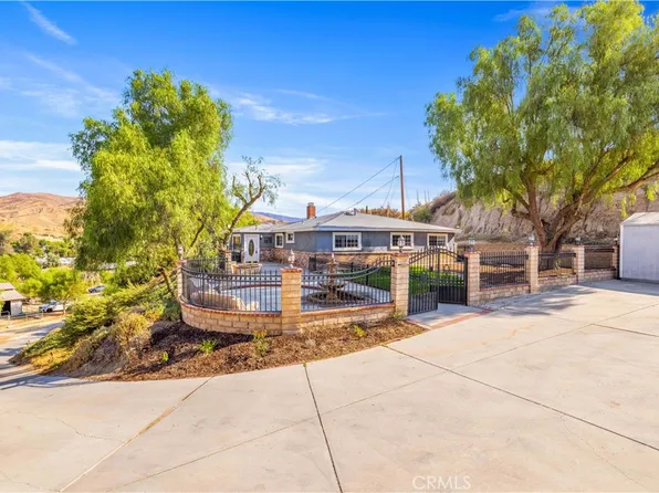 30865 The Old Dirt Rd, Saugus, CA 91390