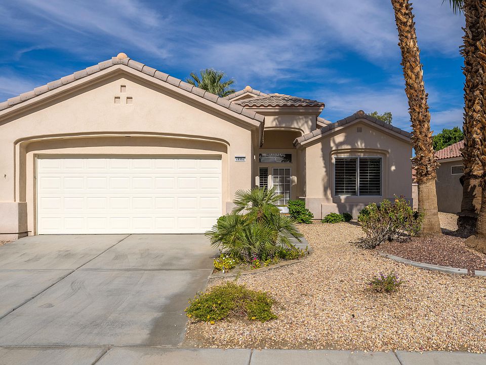 1st image of 78962 Nectarine Dr