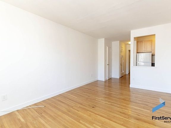 4th image of 228 E 81st St APT 6C
