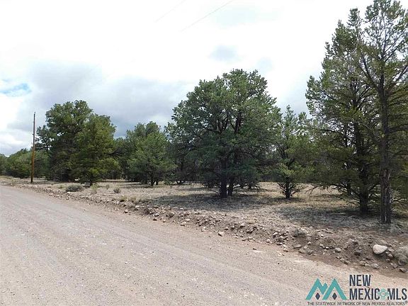 5th image of Largo Canyon Loop