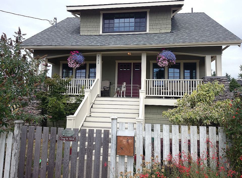 2nd image of 4142 SW Monroe St
