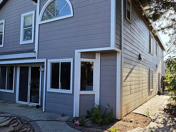 3rd image of 8238 Derbyshire Cir