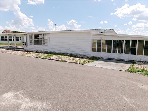 2nd image of 35055 Dale Ave