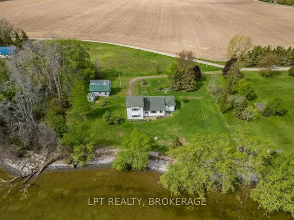 159 Point Pleasant Ln, Prince Edward County, ON K0K 2T0