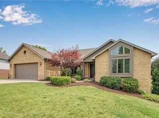 8 High Point Cir, Harrison City, PA 15636