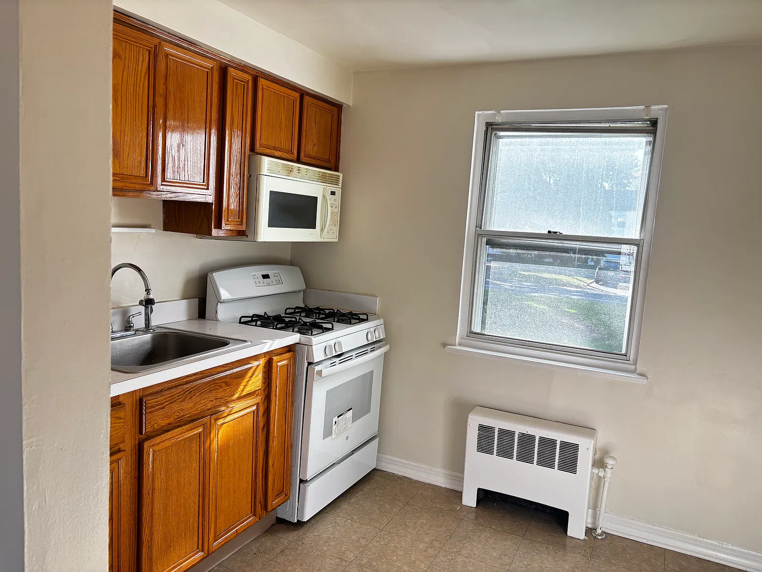 1 bed, 700 sqft, $1,795 — Photo 4