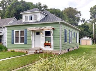 2236 Washington Ave, Terre Haute, IN 47803