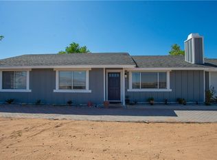 22279 Thunderbird Rd, Apple Valley, CA 92307