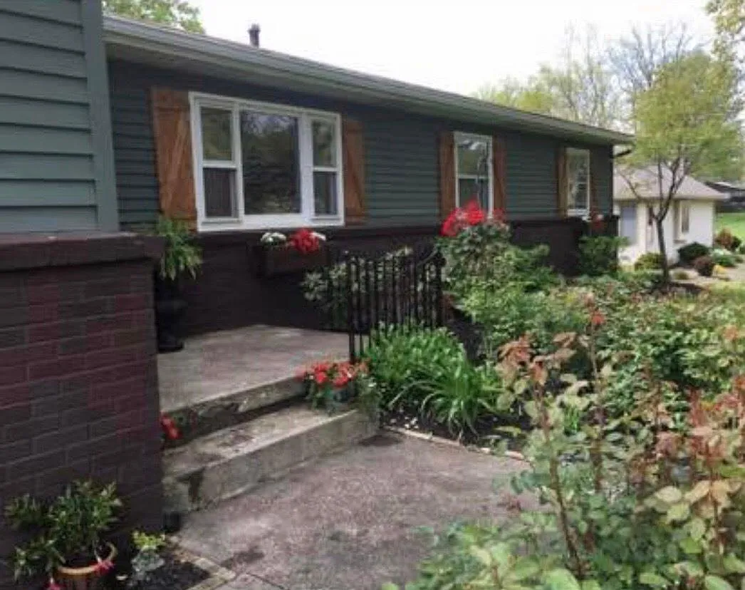 4400 Rayel Cir photo 1