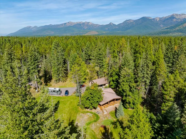 4955 Foothill Rd, Bigfork, MT 59911