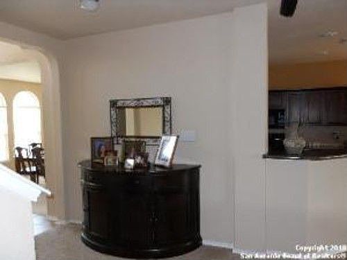 5th image of 15411 Finch Cir