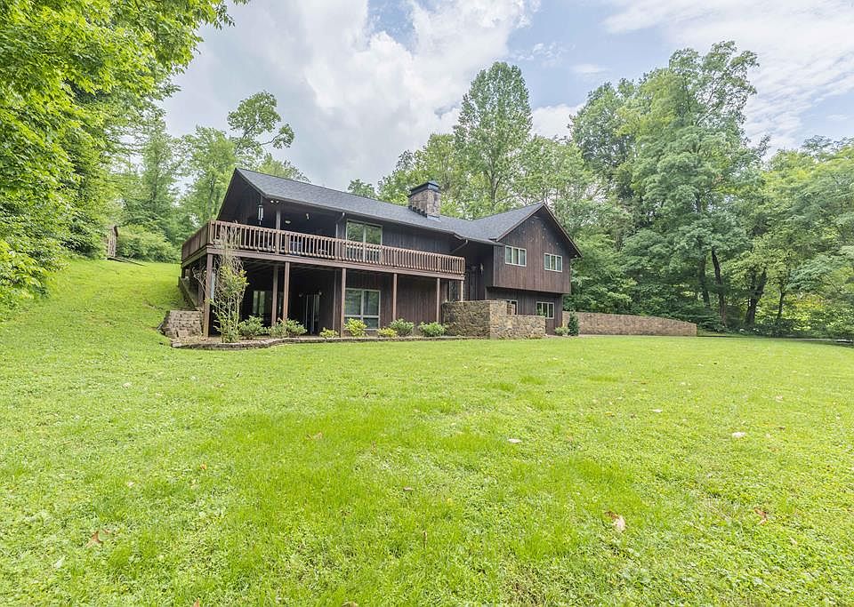 1st image of 243 Fern Hill Dr