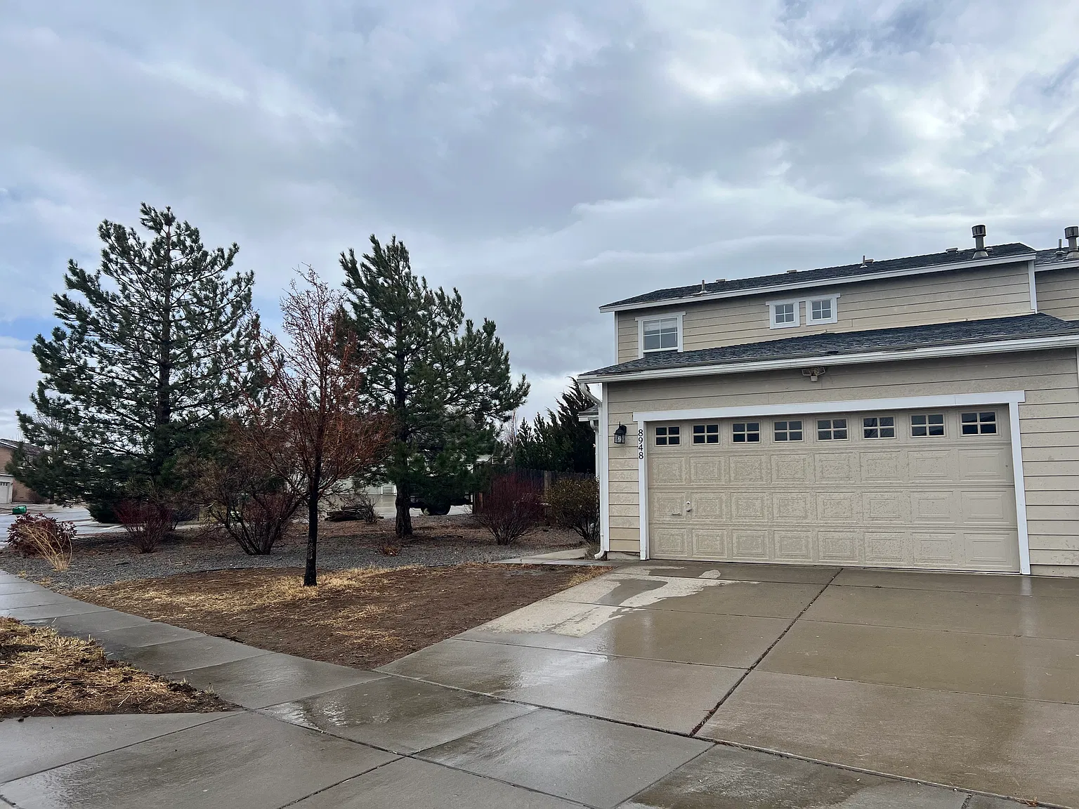 3 bed, 2.5 bath, 1350 sqft, $2,250 — Photo 1