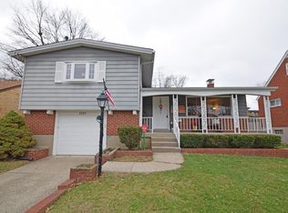 3323 Cresentview Ln, Cincinnati, OH 45248