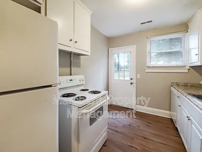 4 Brookforest Dr — Photo 10