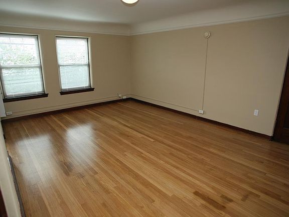 3rd image of 222 Summit Ave E #202