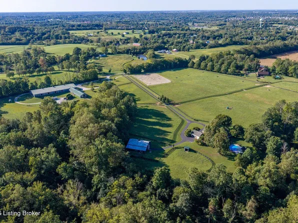 6801 Old Zaring Rd, Crestwood, KY 40014