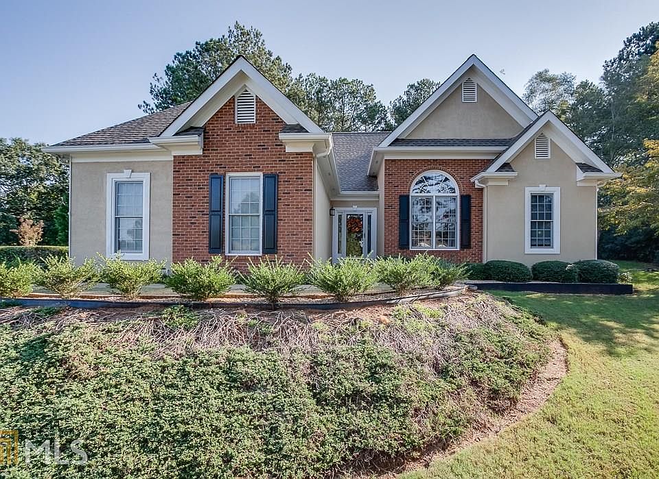 1st image of 5906 Thornhill Pl