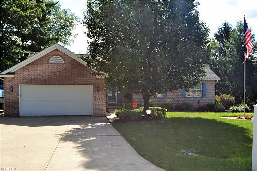 1816 Pine Meadow Cir NW photo 1