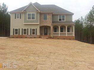 592 Kory Dr, Newnan, GA 30263