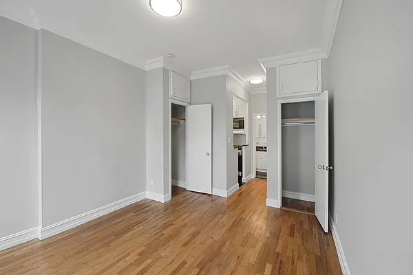 Rented by Cooper & Cooper Real Estate | media 9