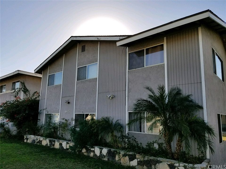 Building Photo 4