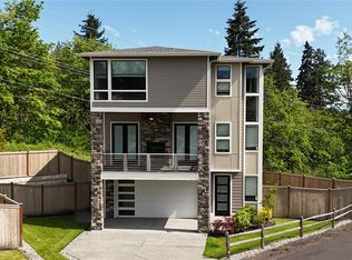 3853 95th Ave E, Edgewood, WA 98371
