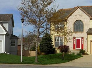 12478 Slater Ln, Overland Park, KS 66213