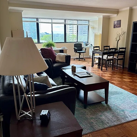 9 Hawthorne Pl #6O — Photo 10