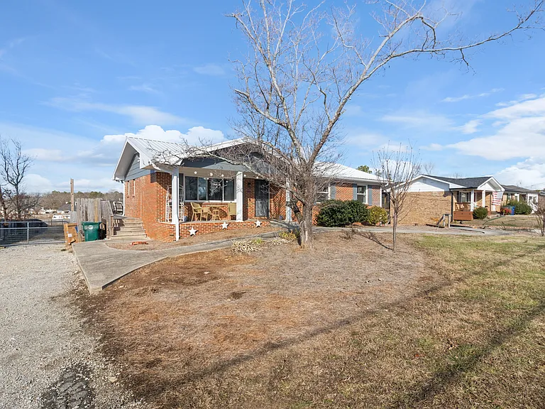2419 Jenkins Rd — Photo 30