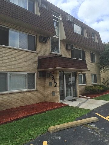 1st image of 8812 Briar Ct APT 2B