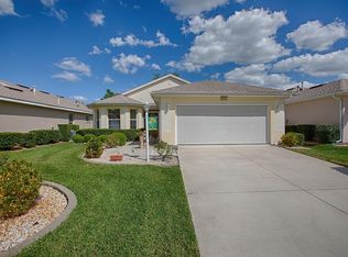 5547 Aurora Dr, Leesburg, FL 34748