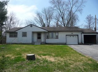 1203 W 129th Ave, Crown Point, IN 46307