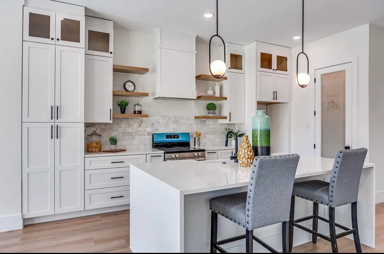 3 bed, 1800 sqft, $3,000 — Photo 3