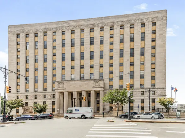 860 Grand Concourse image 4 of 14