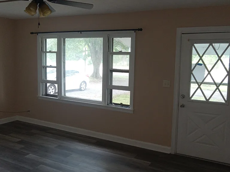 1159 Radio Rd — Photo 4