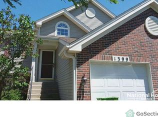 1399 Grayshire Ct, Elgin, IL 60120