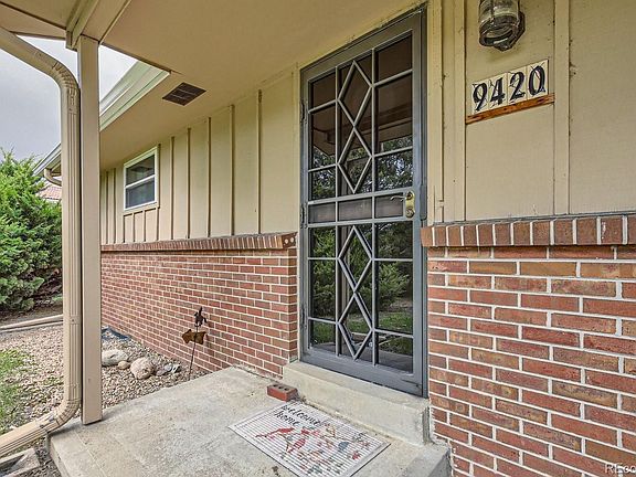 4th image of 9420 E Jewell Cir