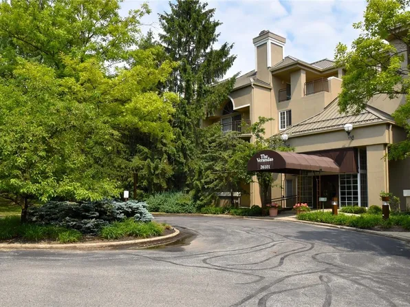 26101 Village Ln APT 209, Beachwood, OH 44122