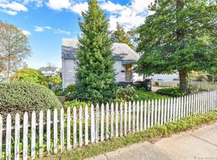 12 Ard Ct, Milford, CT 06460