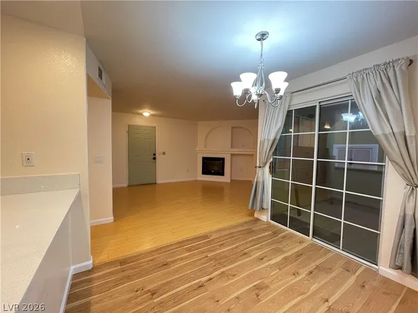 7950 W Flamingo Rd Unit 1128, Spring Valley, NV 89147