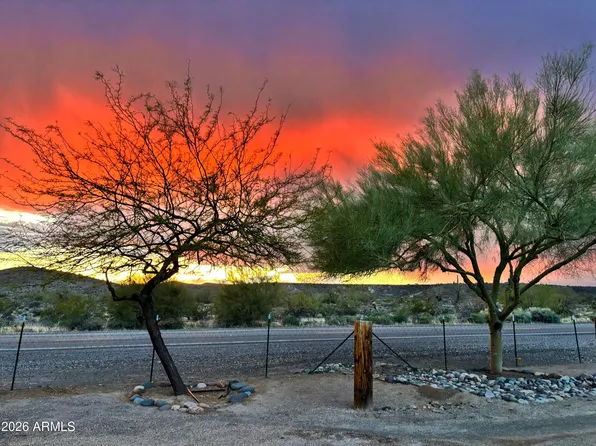 49631 N 27TH Avenue, New River, AZ 85087