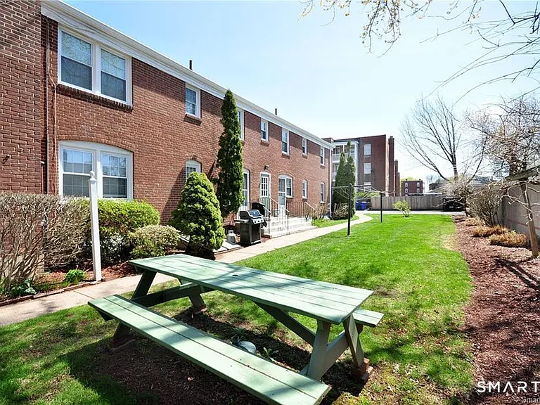 53 Robin Rd #B1 — Photo 14