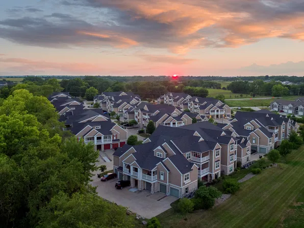 Mansions at Jordan Creek
