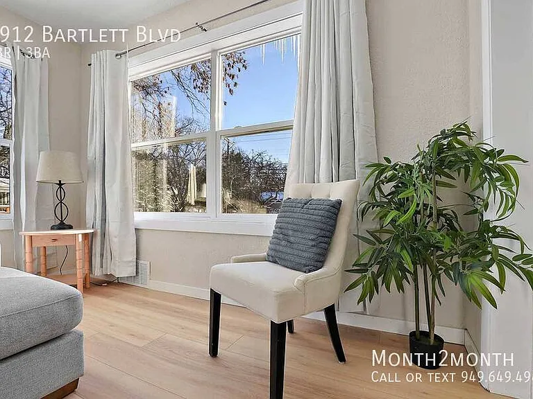 5912 Bartlett Blvd — Photo 12