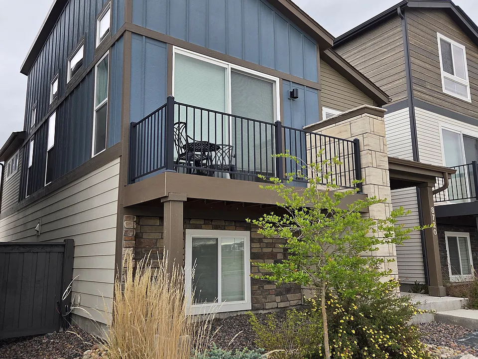 8720 Wolf Valley Dr